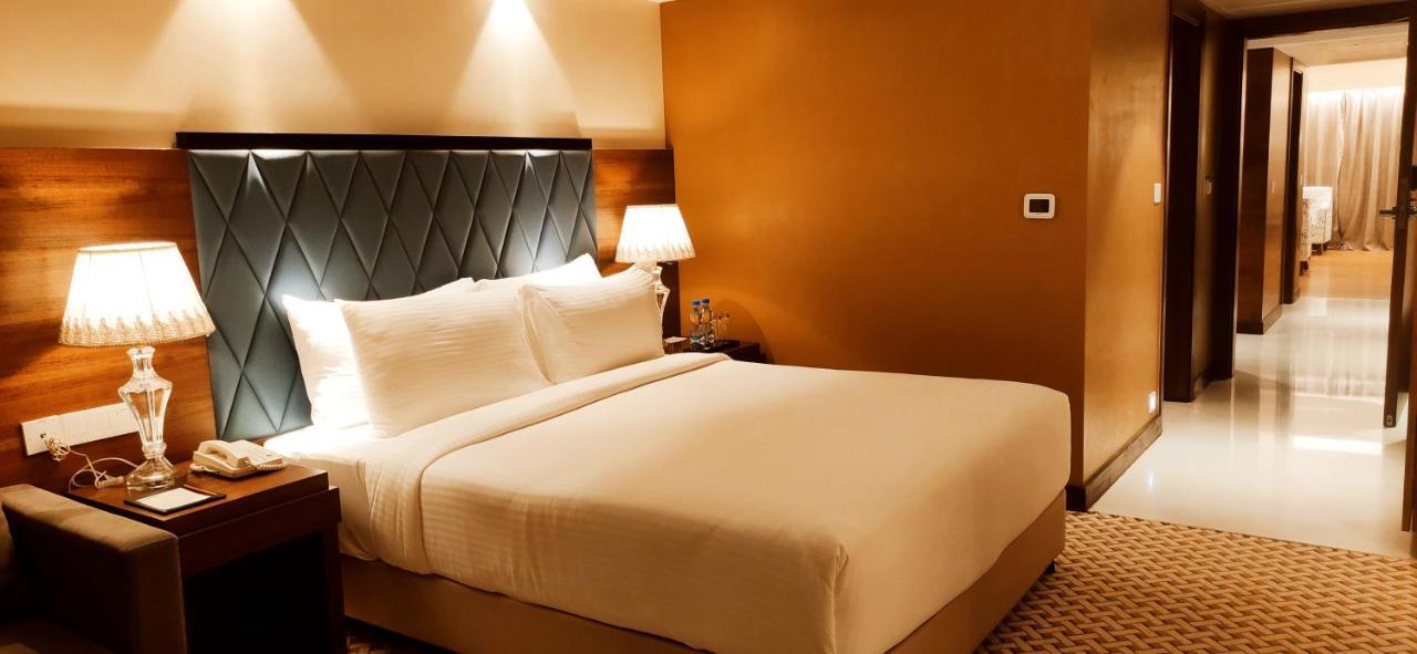 Manjeera Sarovar Premiere Hotel Rajahmundry Luaran gambar