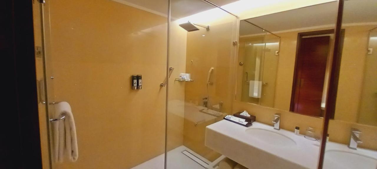 Manjeera Sarovar Premiere Hotel Rajahmundry Luaran gambar