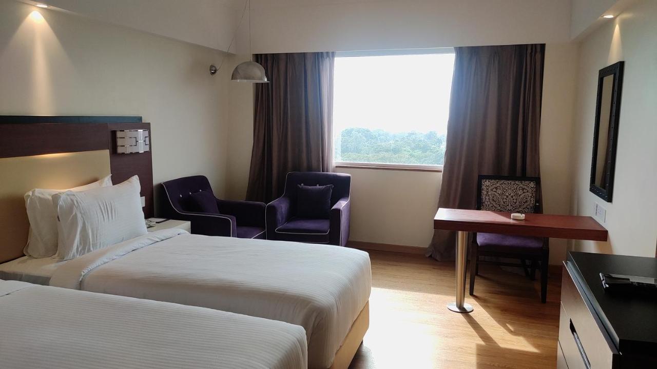 Manjeera Sarovar Premiere Hotel Rajahmundry Luaran gambar