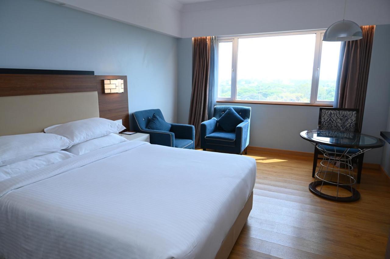 Manjeera Sarovar Premiere Hotel Rajahmundry Luaran gambar