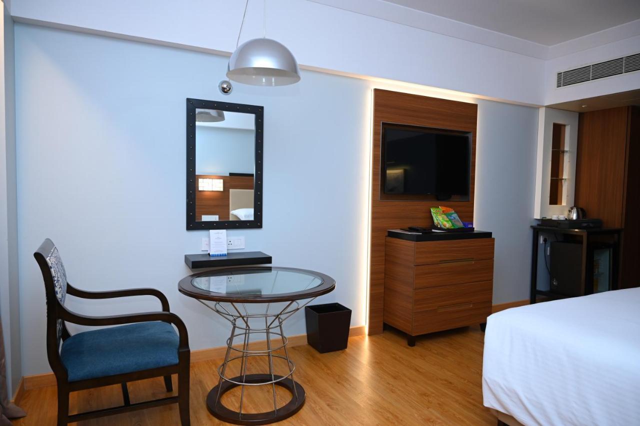 Manjeera Sarovar Premiere Hotel Rajahmundry Luaran gambar