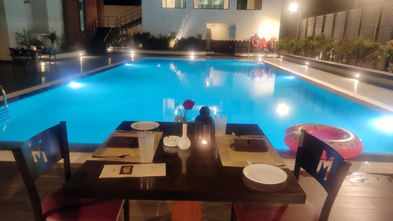 Manjeera Sarovar Premiere Hotel Rajahmundry Luaran gambar