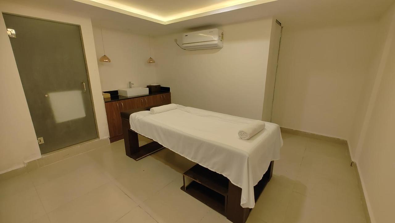 Manjeera Sarovar Premiere Hotel Rajahmundry Luaran gambar