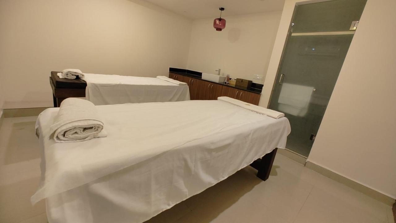 Manjeera Sarovar Premiere Hotel Rajahmundry Luaran gambar